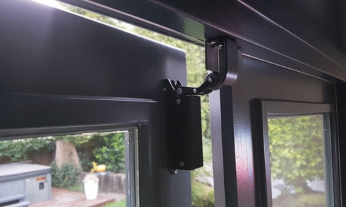 Dictator 1400 (modsat hængselside)