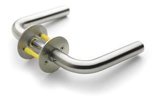 Randi Line 18 dørgreb 702105AB L massiv roset CC38, sæt