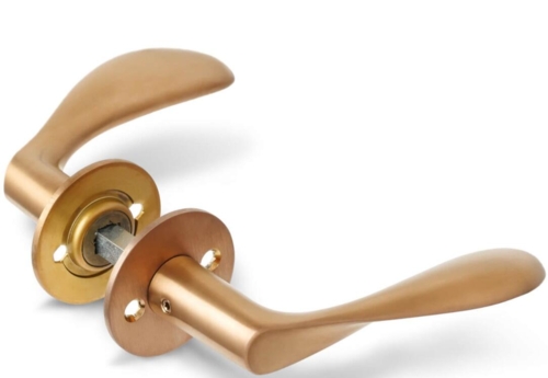 Arne Jacobsen AJ 97 (30 mm senteravstand) Børstet messing