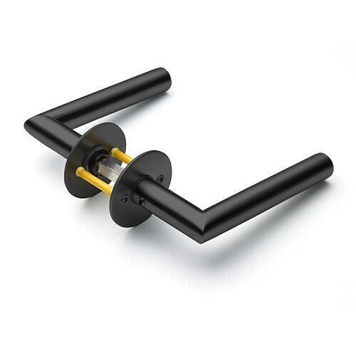 Randi Line 18 dørgreb F massiv roset CC30, sort PVD