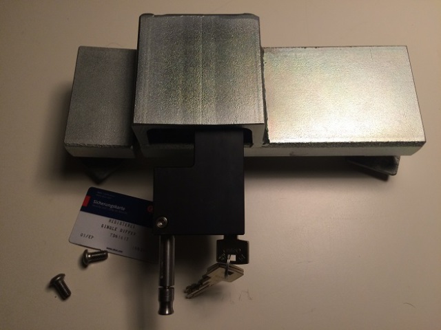 Mavako containerbrakett med lås godkjent klasse 5