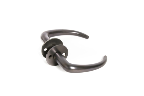 PLUTO Gun metal dørgreb til inderdøre.