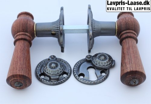 Østerbro 670 Gag Almue grep Bubinga tre "Imitert rosentre" Oksidert.