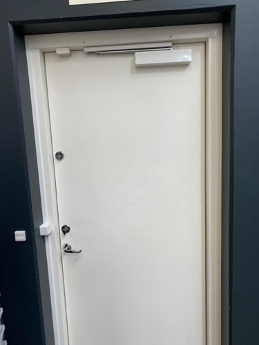 Dorma TS93G 2-5 With rail