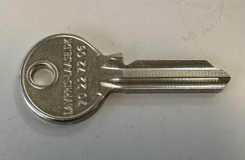 NØGLEEMNE 2100 (IKKE SKÅRET)