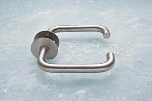 DØRHÅNDTAK U -SHAPE - 16 MM - MED ROSETER 0216